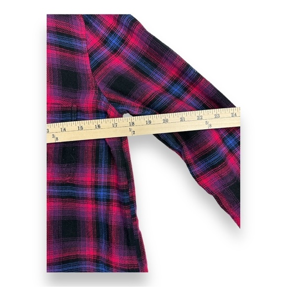 American Eagle Outfitters Women’s Button Down Shirt Size Small - Picture 9 of 10